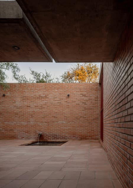 Pirules House