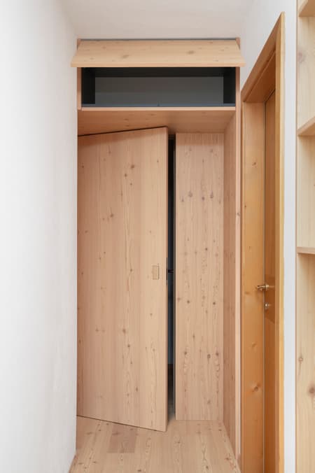 Renovation of a mountain apartment in Cavalese Val di Fiemme