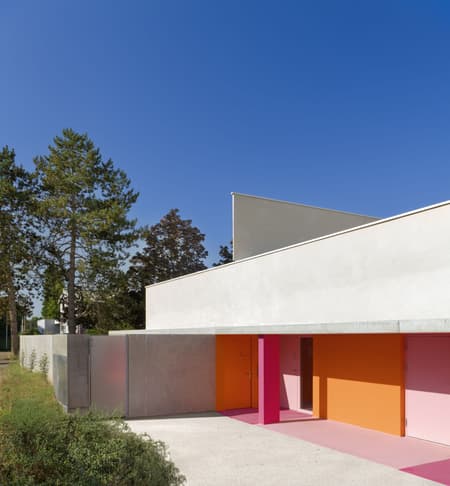 Multi-Childcare Crèche 