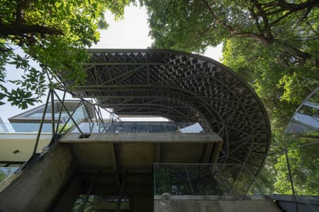 Positive Energy House