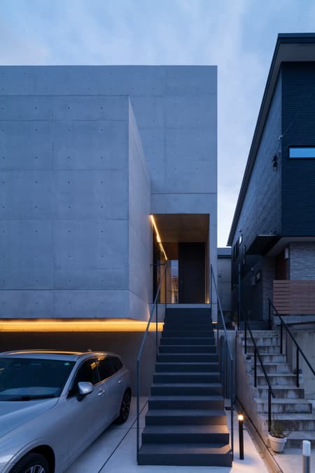 Element House