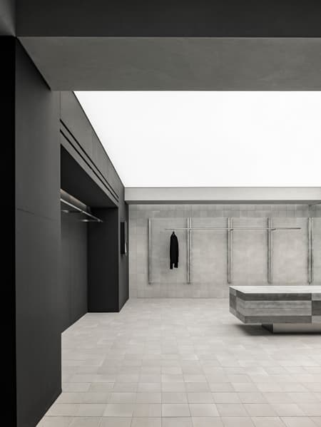 LMOOD flagship store SEOUL