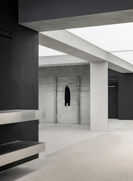 LMOOD flagship store SEOUL