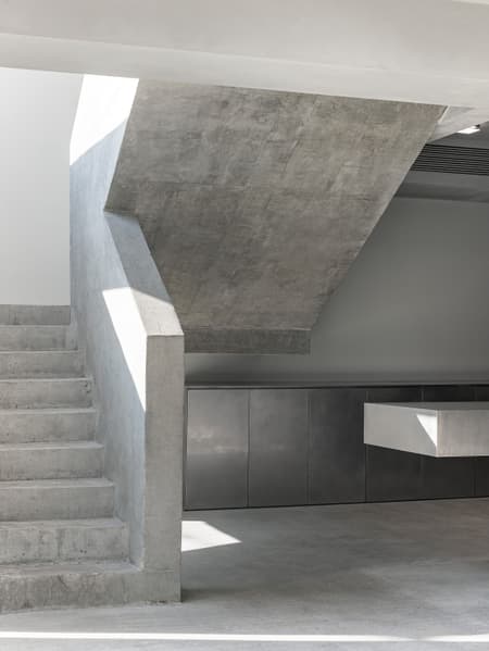 LMOOD flagship store SEOUL