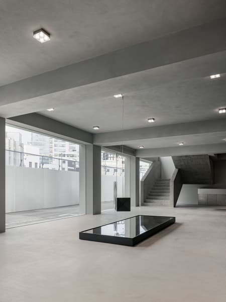 LMOOD flagship store SEOUL