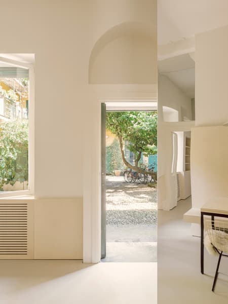 Isola Apartment