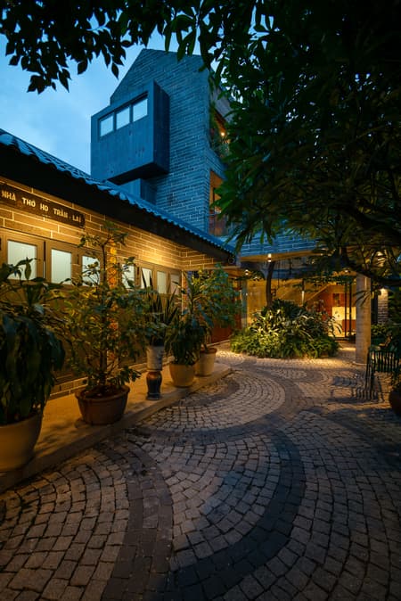 Linh Trung House