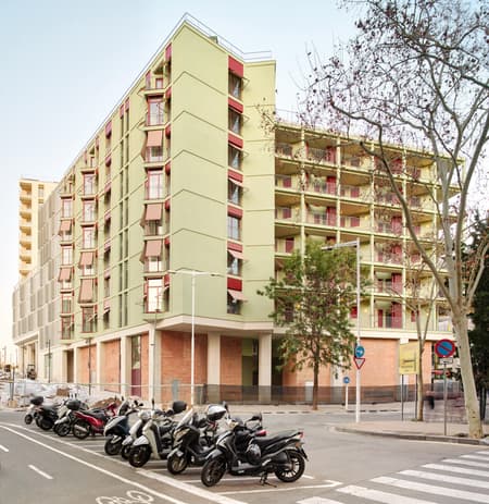Illa Glòries Social Housing
