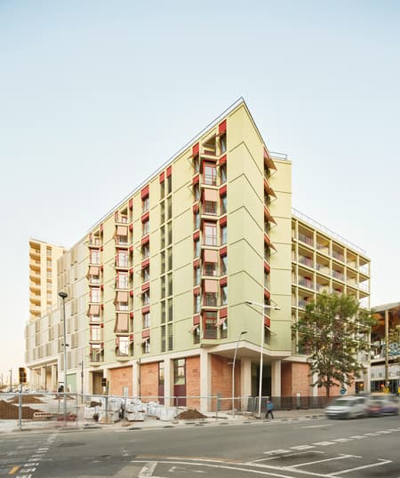 Illa Glòries Social Housing