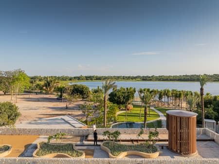 Lakeside Farms Coqueiros Beach