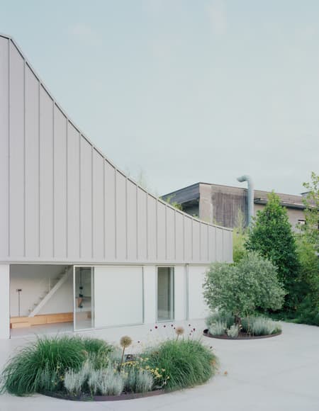 Quadro Headquarters