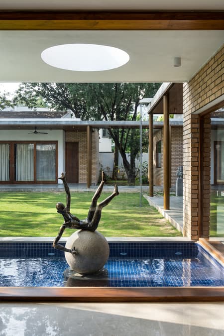 Lenka House