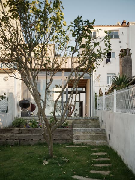 BS House
