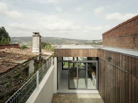 BS House