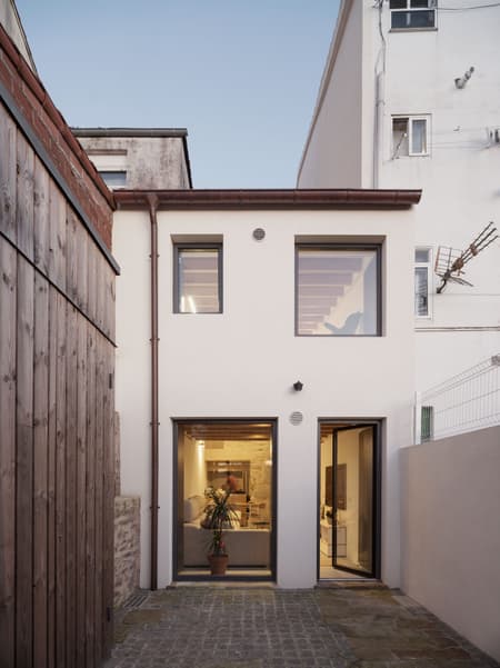 BS House