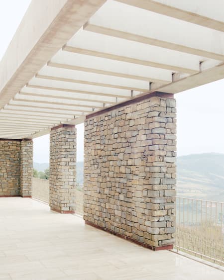 Effevu House