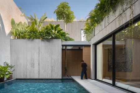 321 Villa