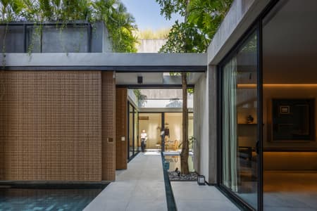 321 Villa