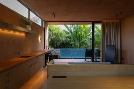 321 Villa
