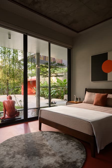 MRIYA - the Red House