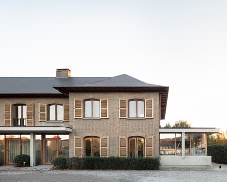 House and Veterinary Practice VD-B