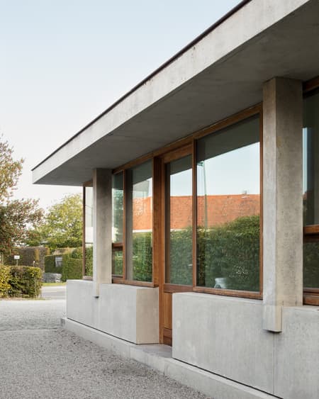 House and Veterinary Practice VD-B