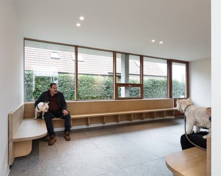 House and Veterinary Practice VD-B