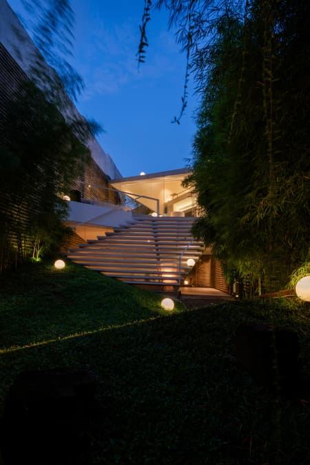 Folded Rooms Garden