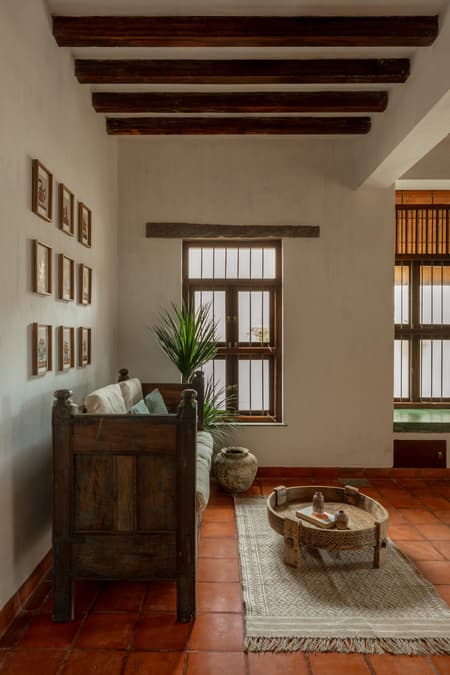 Adorn House