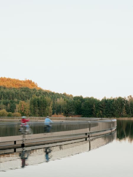 Cycling Between Terrils
