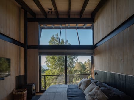 Miradores House