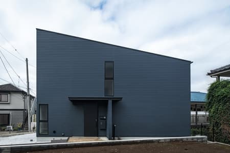 I-HOUSE