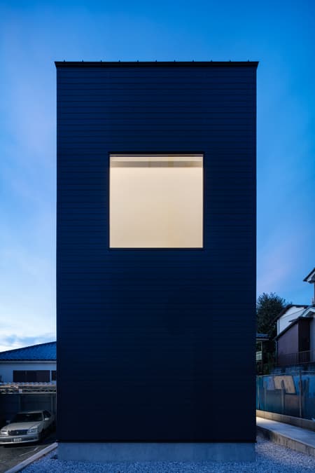 I-HOUSE