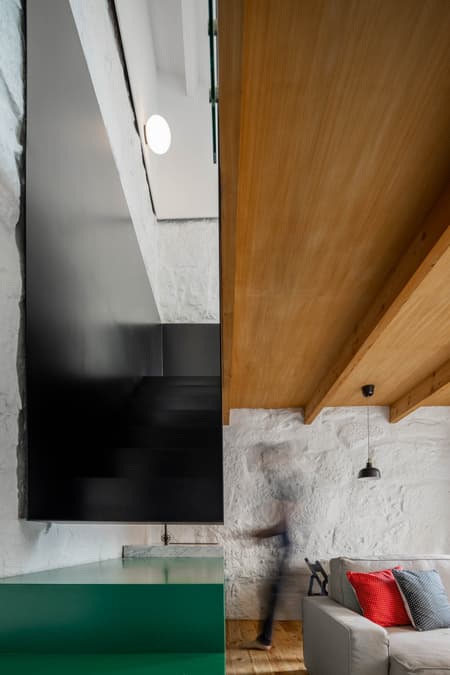 Covelo House by spaceworkers