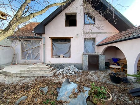 Reconstruction of a Reconstructed House
