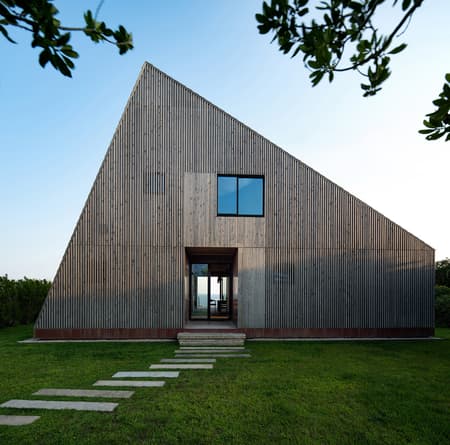 Mohegan Trail Residence 