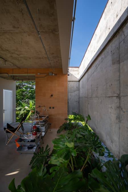 The Terrace House