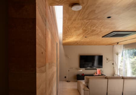 The Terrace House