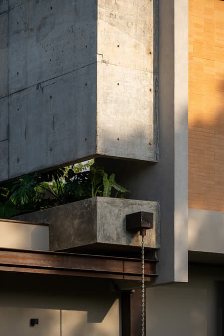 The Terrace House