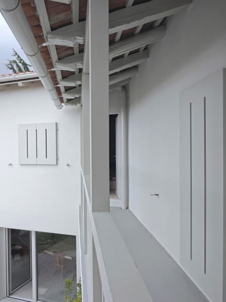 The Avber House