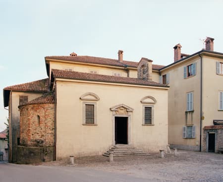 THE OLD WINE PRESS