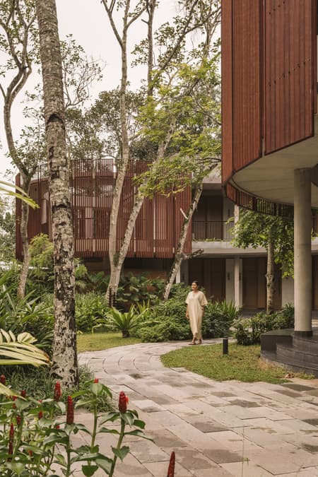 Nirava Ayurveda Holistic Centre