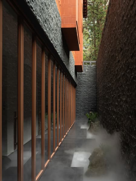 Qing Shui Meditation Retreat Center