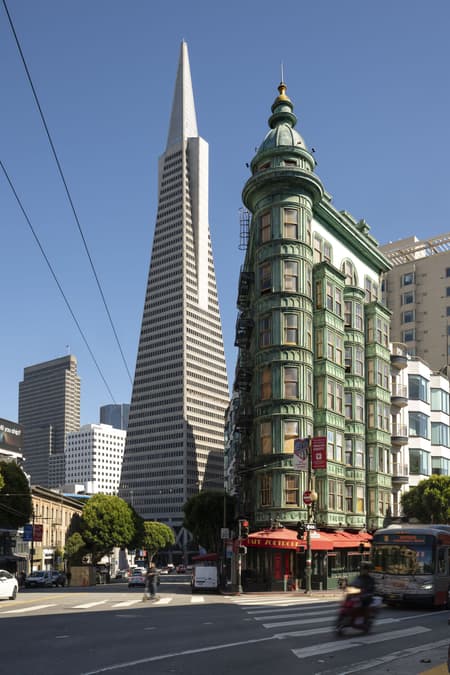 Transamerica Pyramid Center