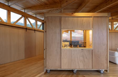 House of the Rolling Rooms