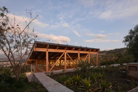 House of the Rolling Rooms