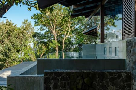 Lateral Verandah House