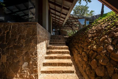 Lateral Verandah House
