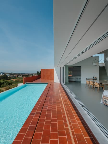 Valley House