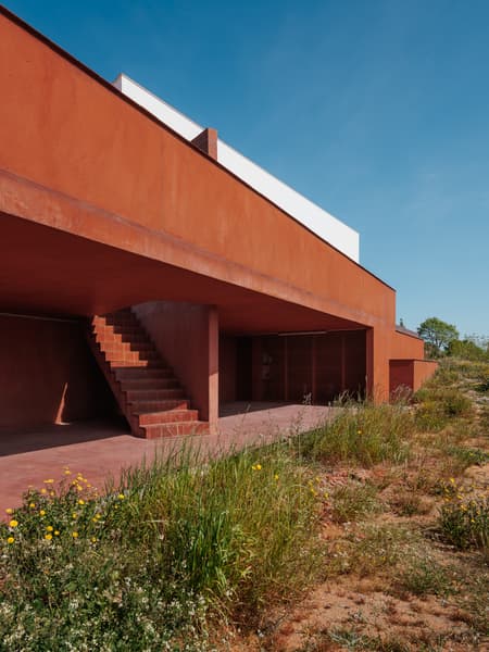 Valley House